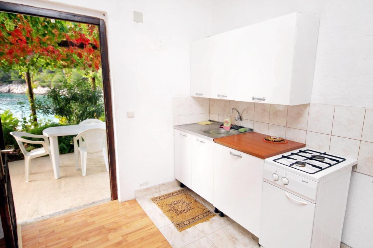Gdinj Seaside Secluded Apartments Cove Skozanje, Hvar - 5713 מראה חיצוני תמונה