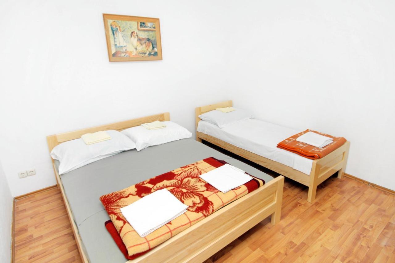 Gdinj Seaside Secluded Apartments Cove Skozanje, Hvar - 5713 מראה חיצוני תמונה