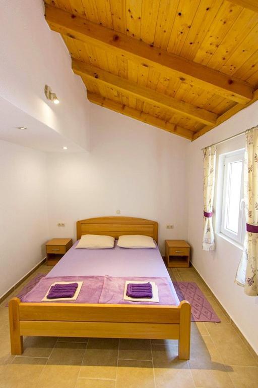 Gdinj Seaside Secluded Apartments Cove Skozanje, Hvar - 5713 מראה חיצוני תמונה