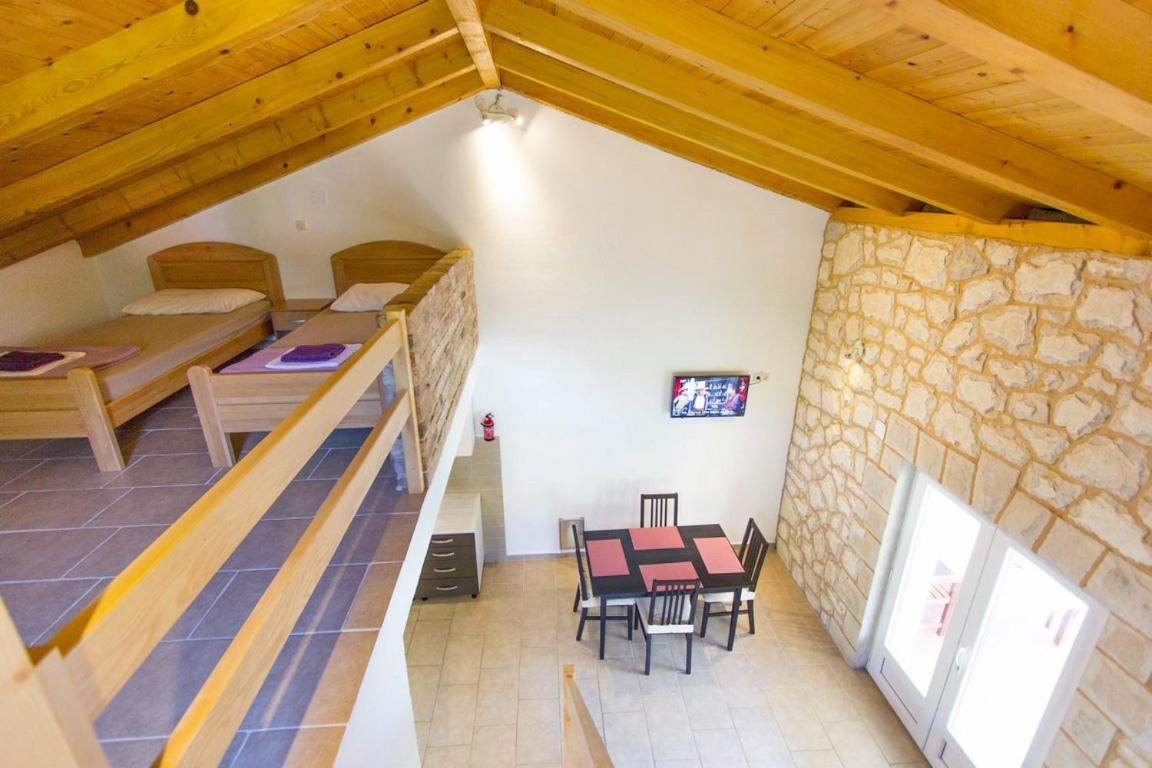 Gdinj Seaside Secluded Apartments Cove Skozanje, Hvar - 5713 מראה חיצוני תמונה
