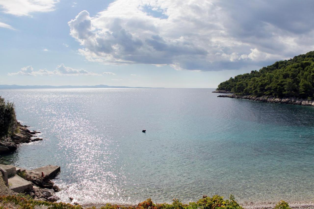 Gdinj Seaside Secluded Apartments Cove Skozanje, Hvar - 5713 מראה חיצוני תמונה